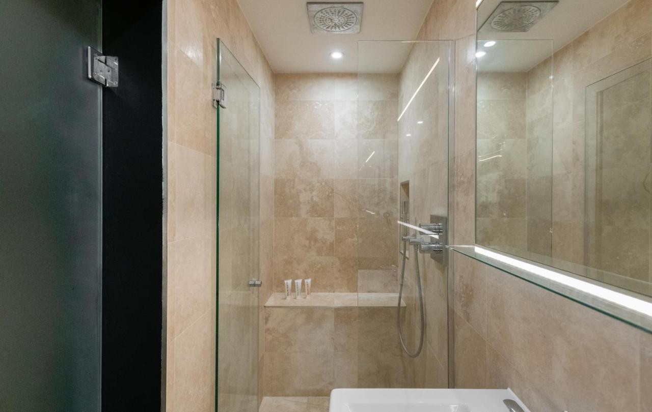The Heart Of Shepherds Bush - Modern 2bdr With Garden * Londres