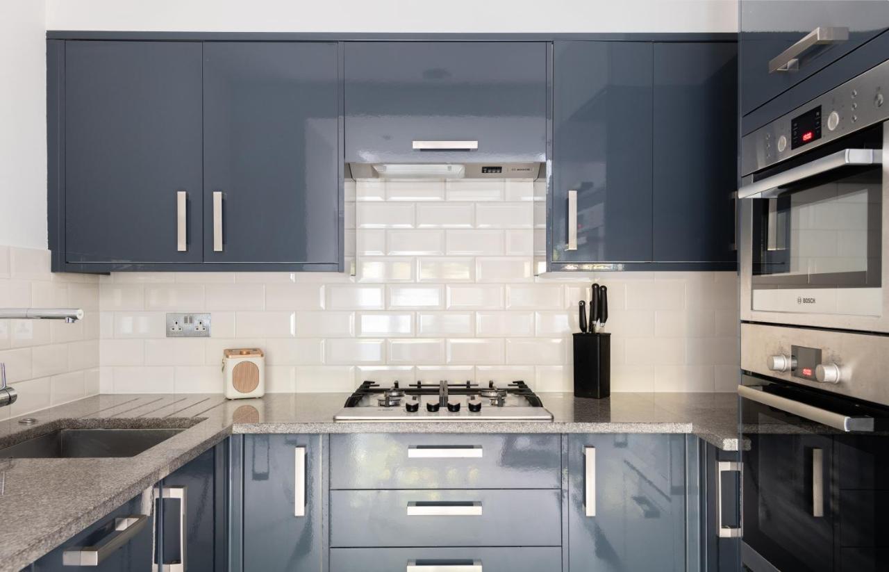 The Heart Of Shepherds Bush - Modern 2bdr With Garden Apartamento *