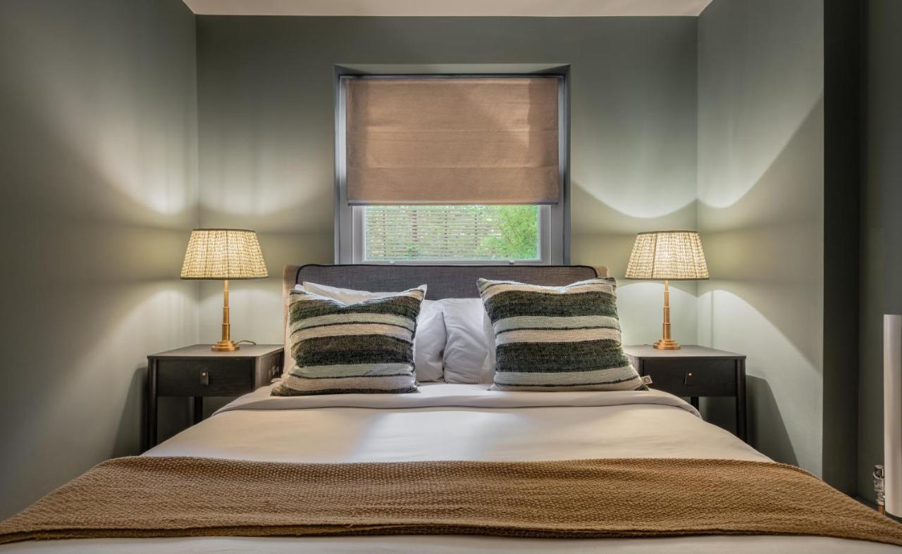 Apartamento The Heart Of Shepherds Bush - Modern 2bdr With Garden Londres