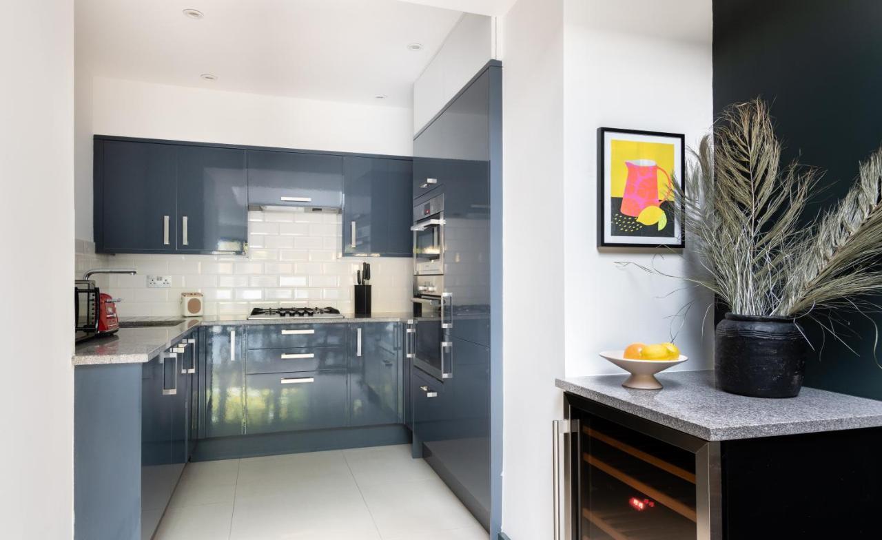 Apartamento The Heart Of Shepherds Bush - Modern 2bdr With Garden *